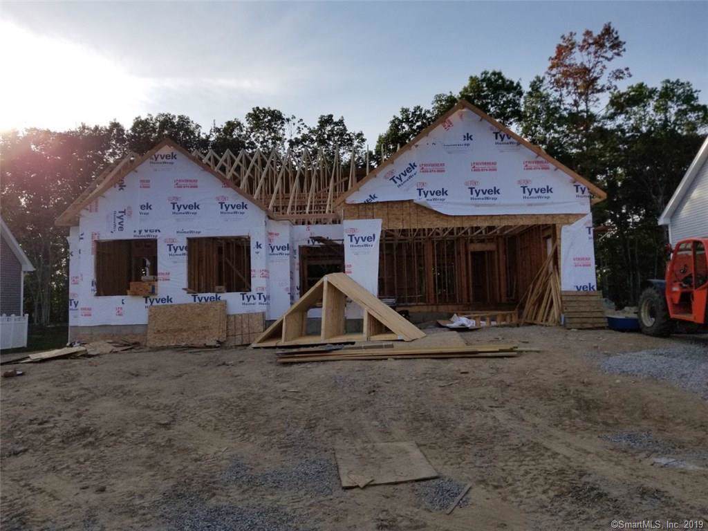 4 Tarry Town Lane - Photo 1