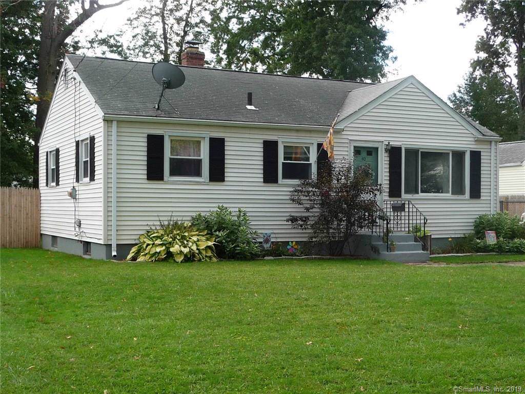 40 Hillsdale Avenue - Photo 1