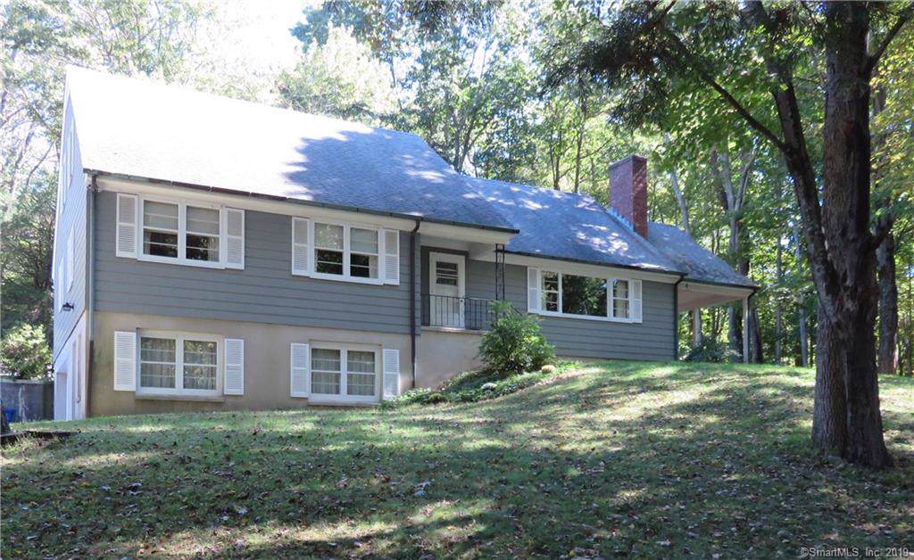 4 Singing Woods Court - Photo 1
