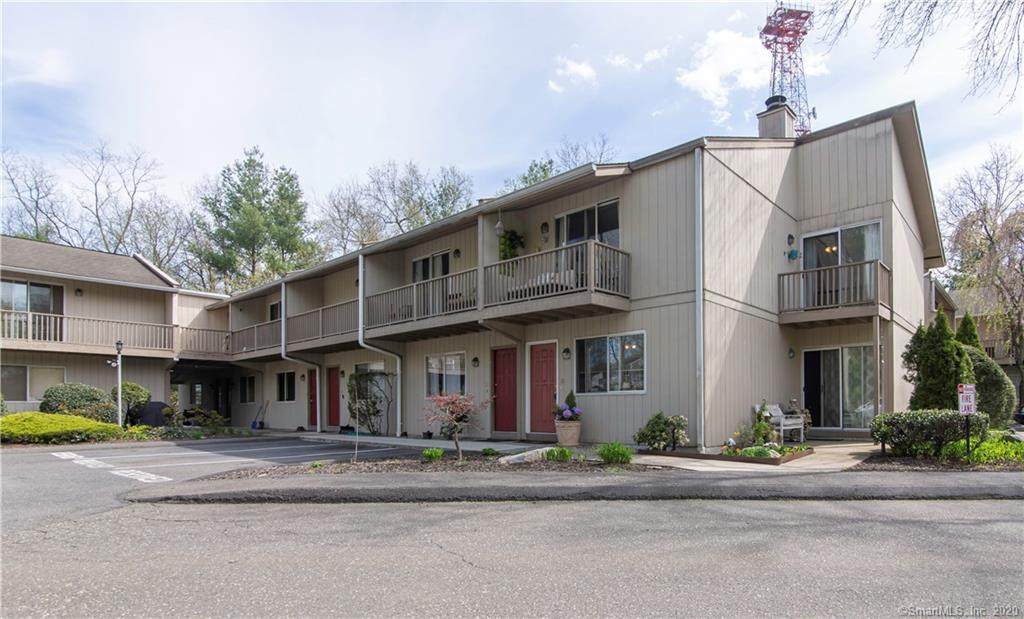 100 Wolfpit Avenue - Photo 1