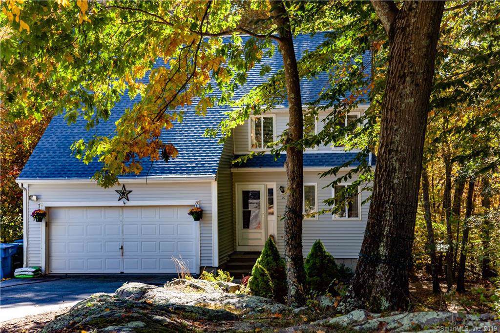 35 Hickory Lane - Photo 1
