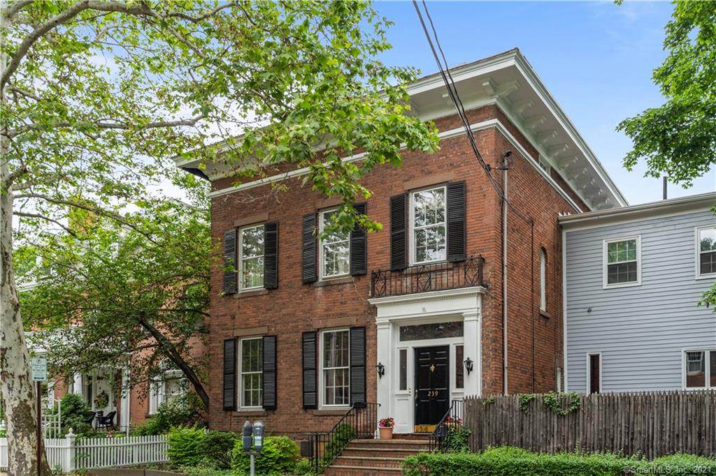 239 Bradley Street - Photo 1
