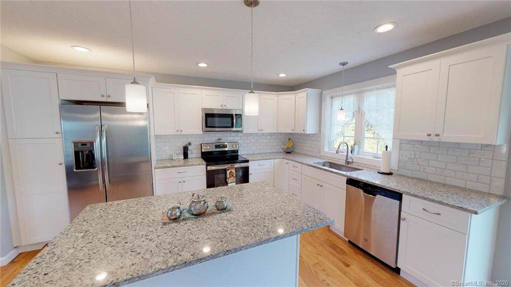 39 Chapman Chase - Photo 1