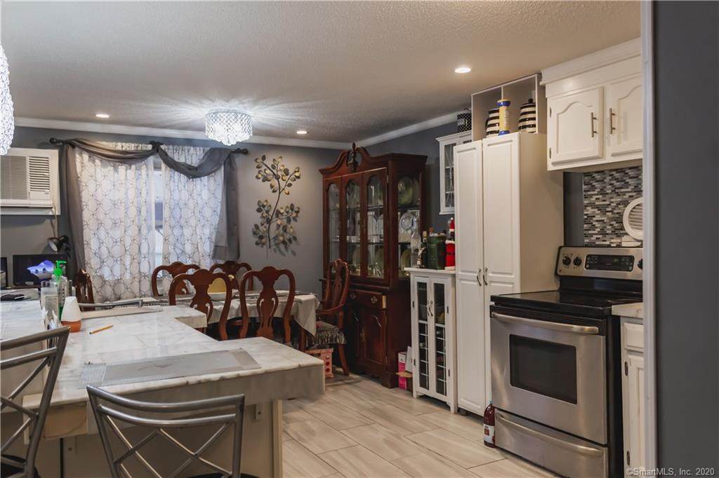 190 Wooster Street - Photo 1