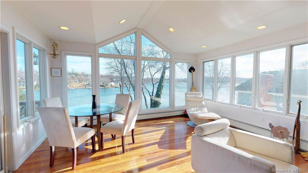 54 Arrowhead Road - Photo 1