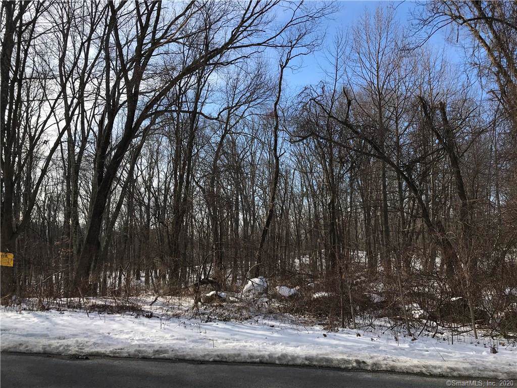 341 Lakeside Boulevard - Photo 1