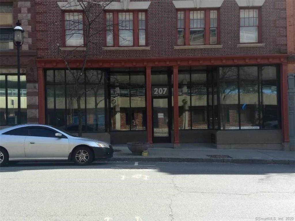 207 Bank Street - Photo 1