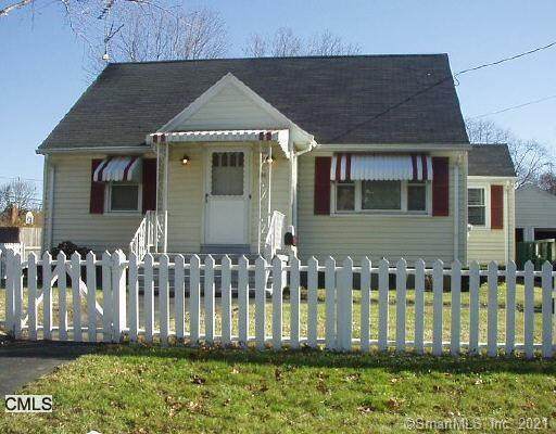 180 Daniels Avenue - Photo 1