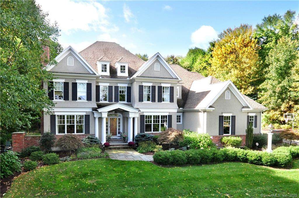 5 Highwood Crossing - Photo 1