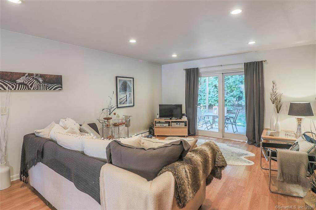 125 Lawn Avenue - Photo 1