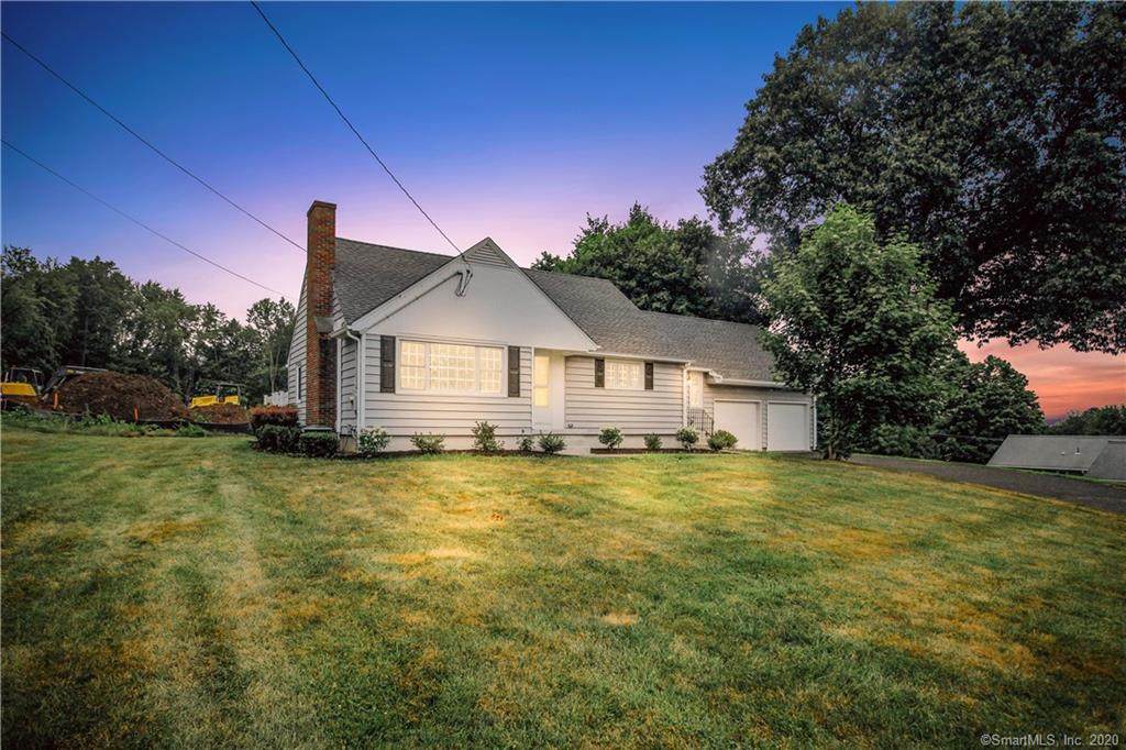 119 Williams Street - Photo 1