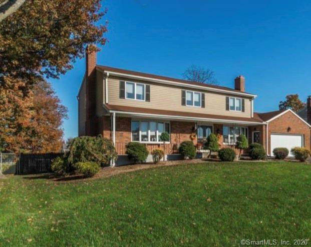 12 Angela Drive - Photo 1