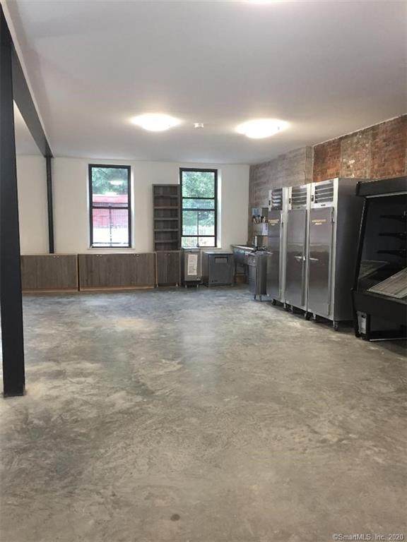 546 Congress Avenue - Photo 1