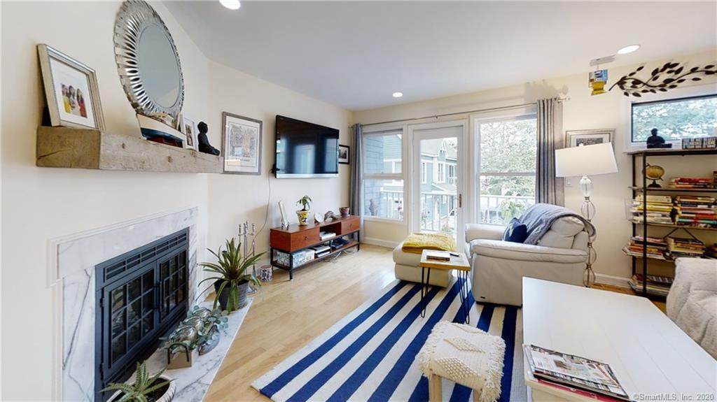 22 Seabreeze Avenue - Photo 1