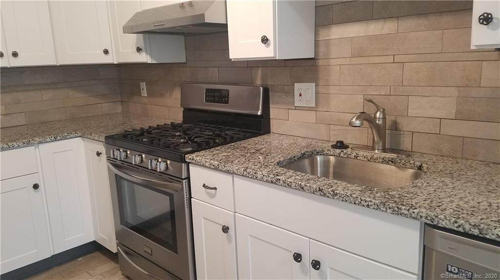52 Peddlars Drive - Photo 1