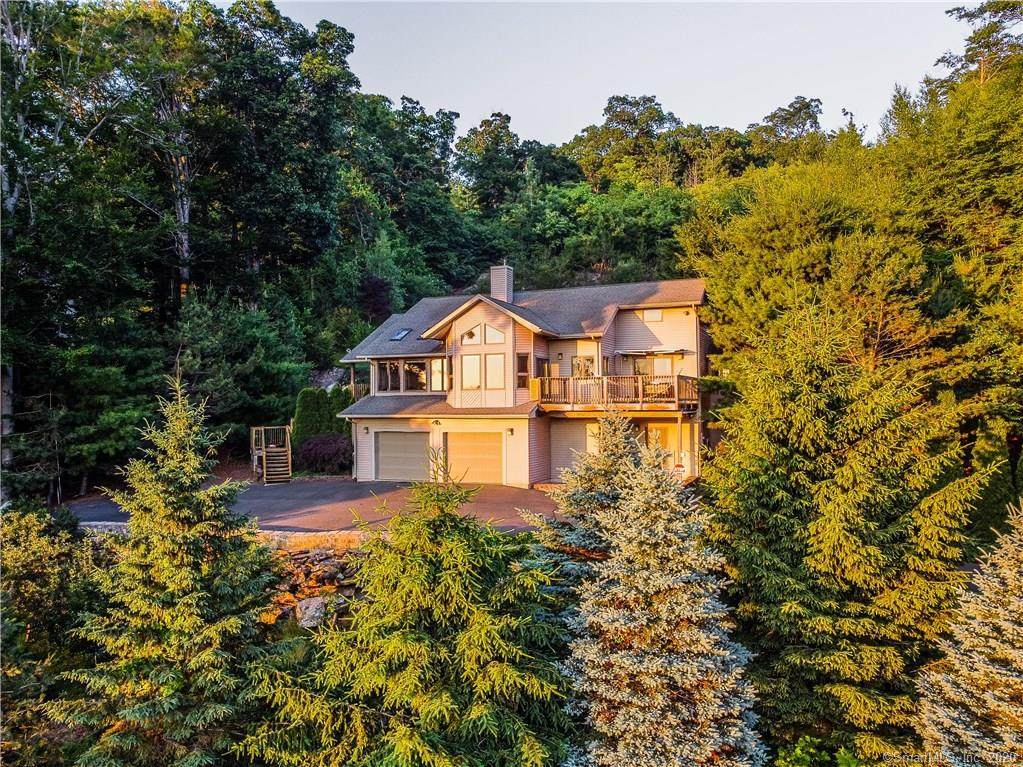 55 Rose Hill Road - Photo 1