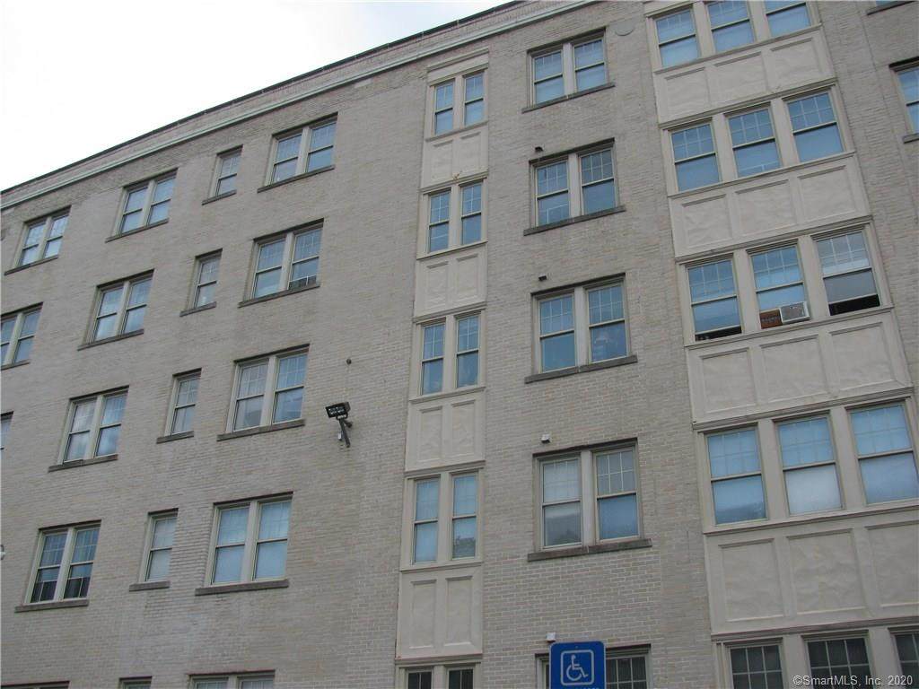230-232 Farmington Avenue - Photo 1