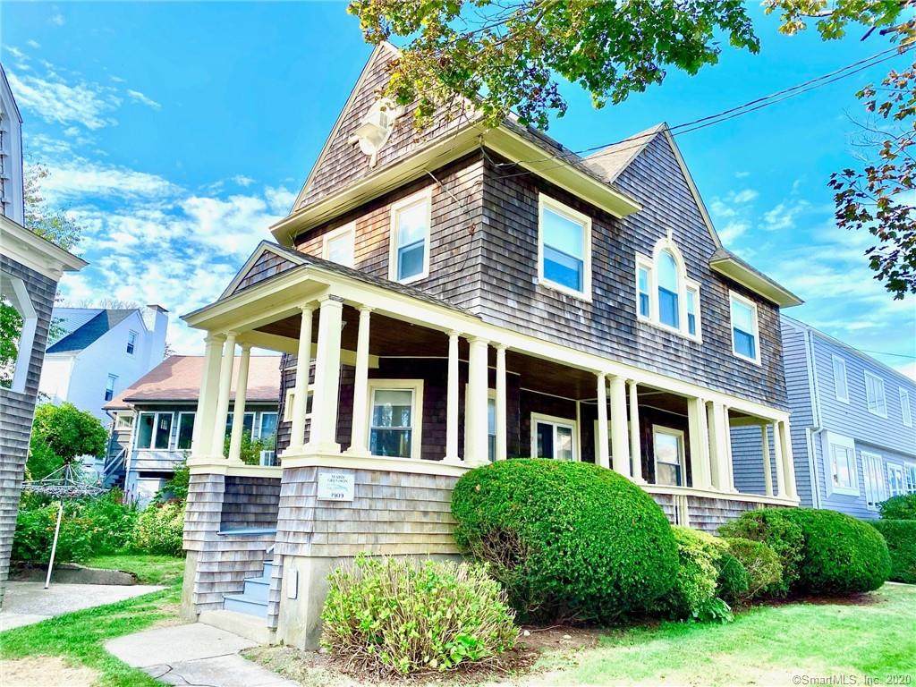 11 Mott Avenue - Photo 1