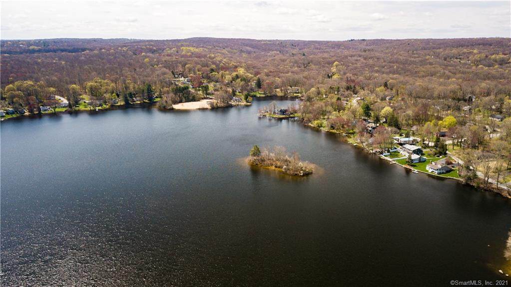 442 Lake Road - Photo 1