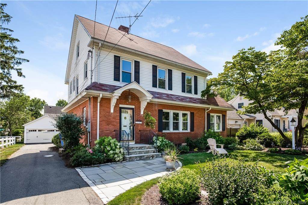 38 Clifton Avenue - Photo 1