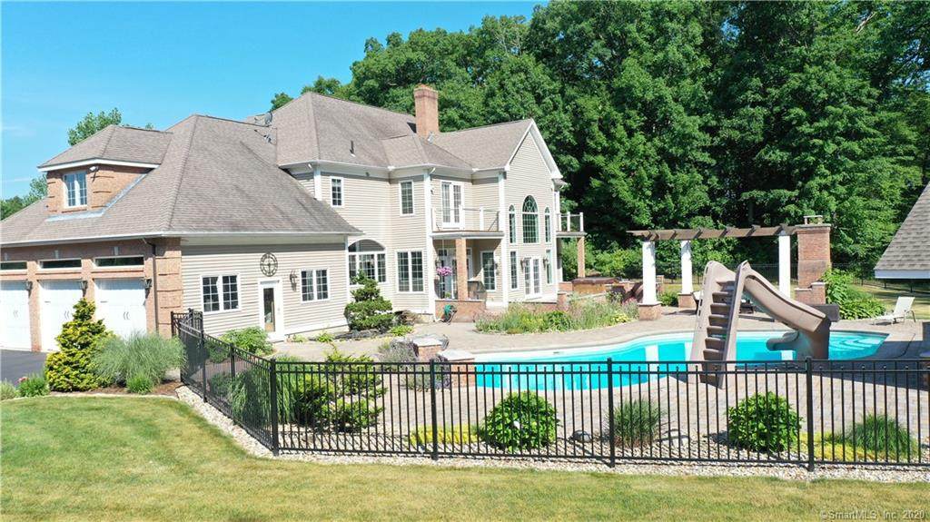 120 Pond Circle - Photo 1