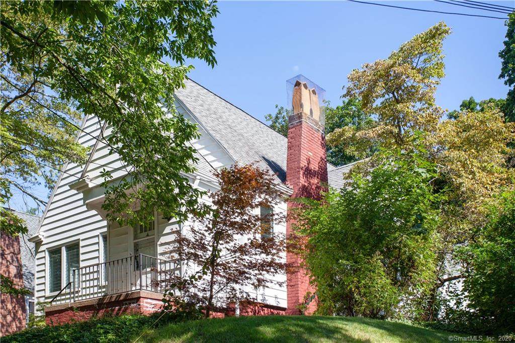 216 Upson Terrace - Photo 1