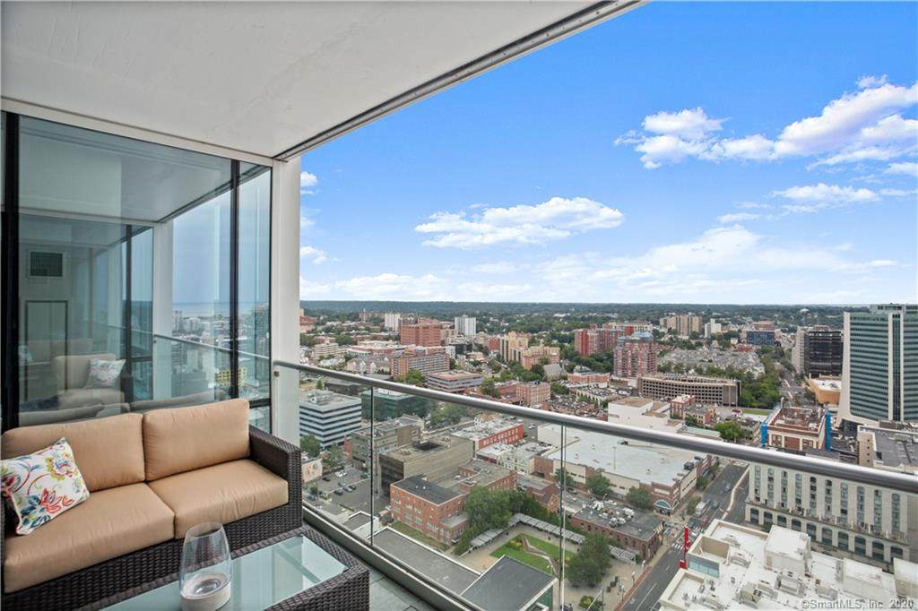 1 Broad Street - Photo 1