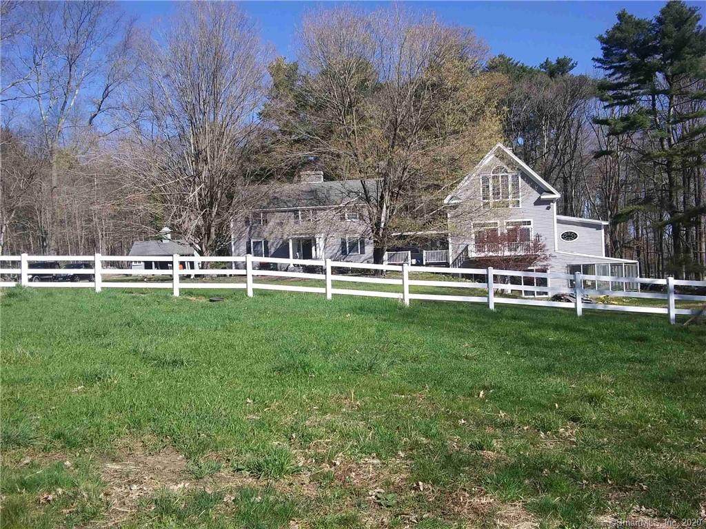 303 Winthrop Road - Photo 1