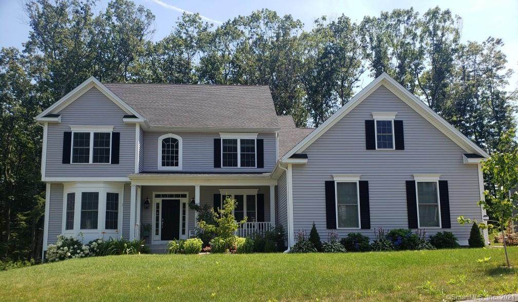 12 Beechwood Hollow - Photo 1