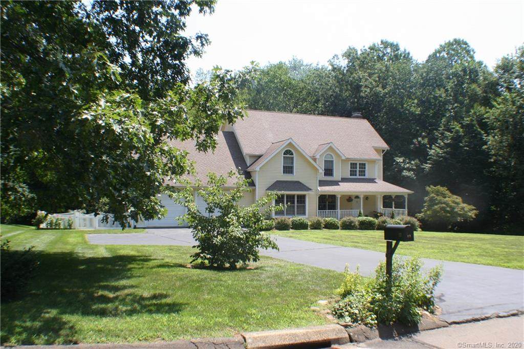 17 Whitewood Drive - Photo 1
