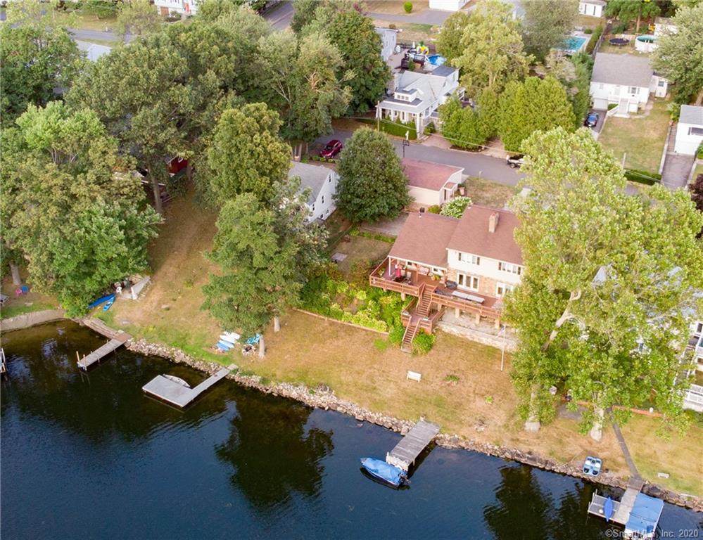 7 Roosevelt Lane - Photo 1