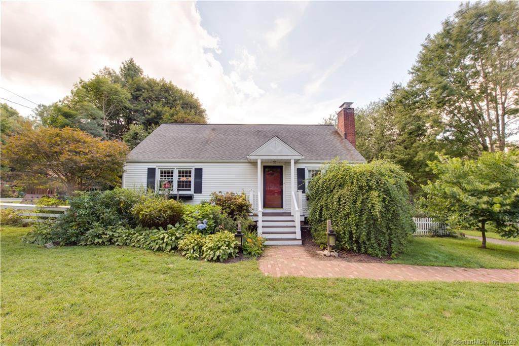 16 Fieldstone Drive - Photo 1