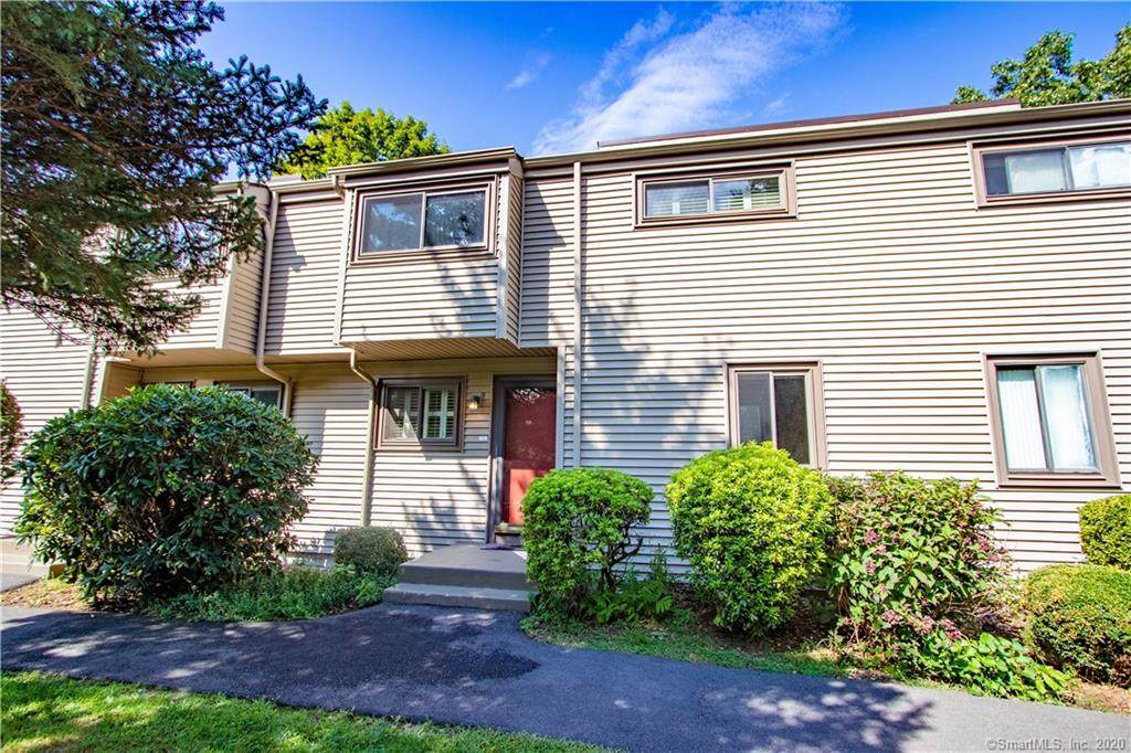 11 Greenbriar Drive - Photo 1