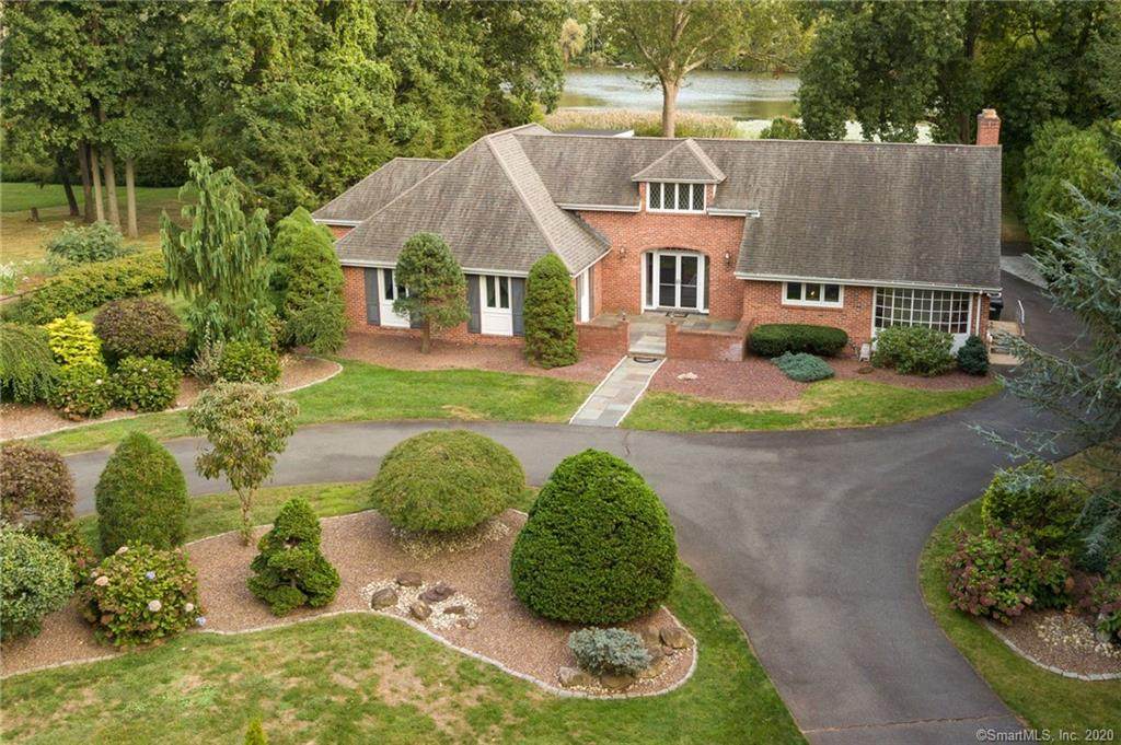 137 Robeth Lane - Photo 1
