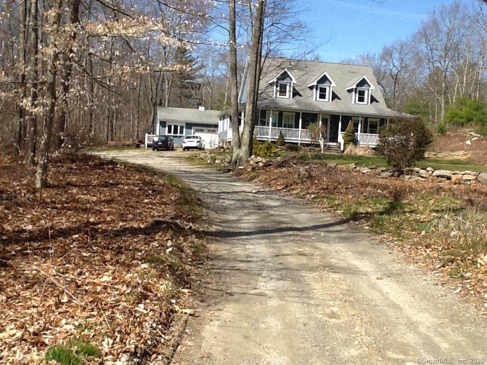 404 Plainfield Pike - Photo 1