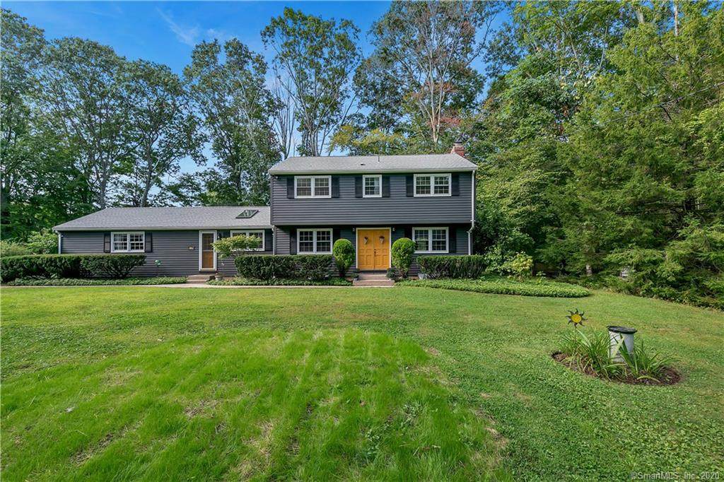 17 Beechwood Drive - Photo 1