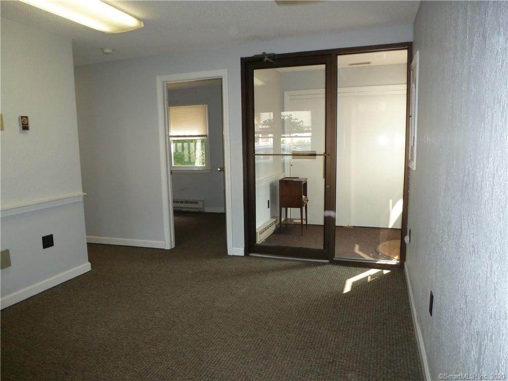 324-326 Albany Turnpike - Photo 1