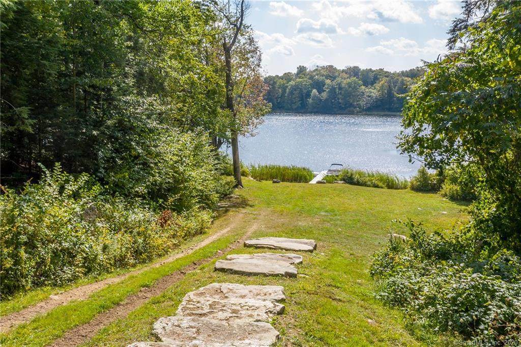 38 Pond Ridge Road - Photo 1