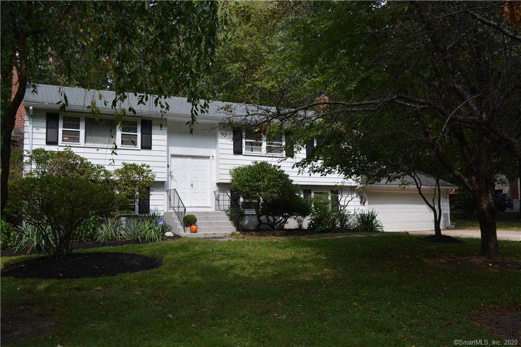 141 Huntington Drive - Photo 1