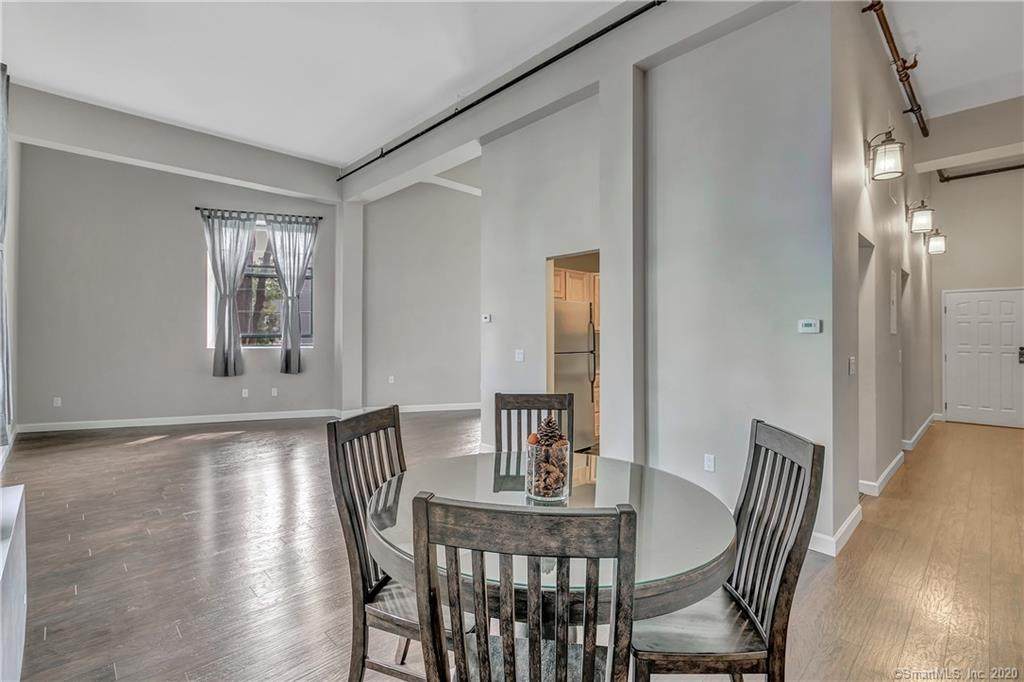 25 Grand Street - Photo 1