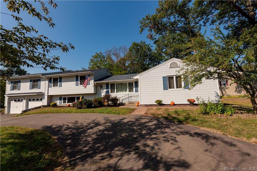 20 Mariot Circle - Photo 1