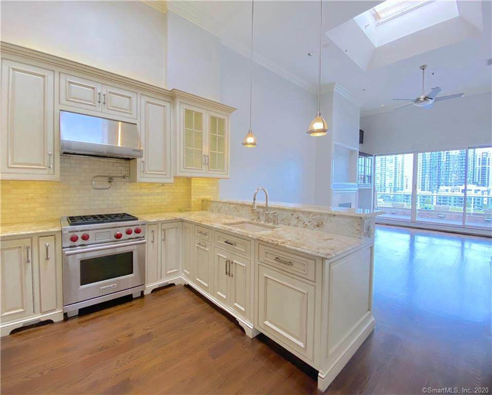 98 Southfield Avenue - Photo 1