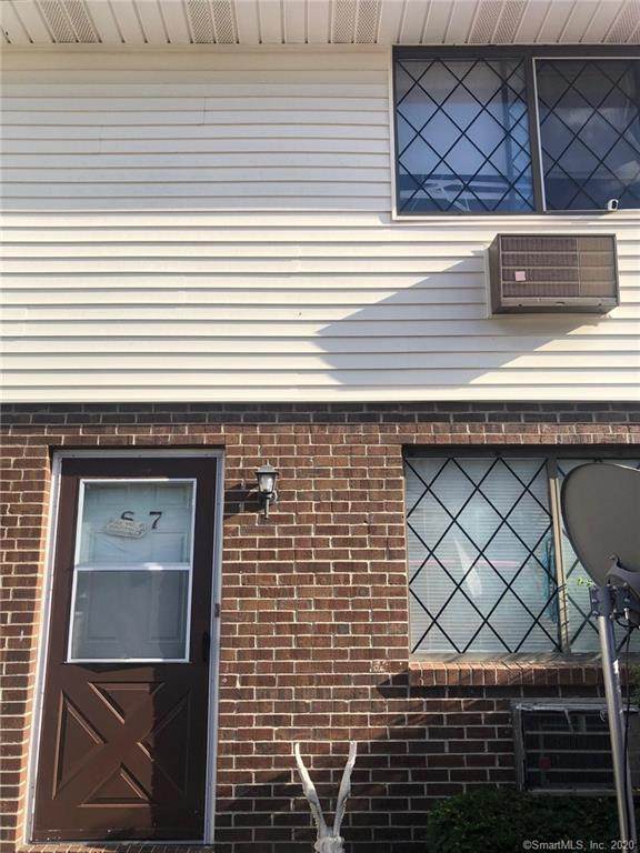150 Mark Lane - Photo 1
