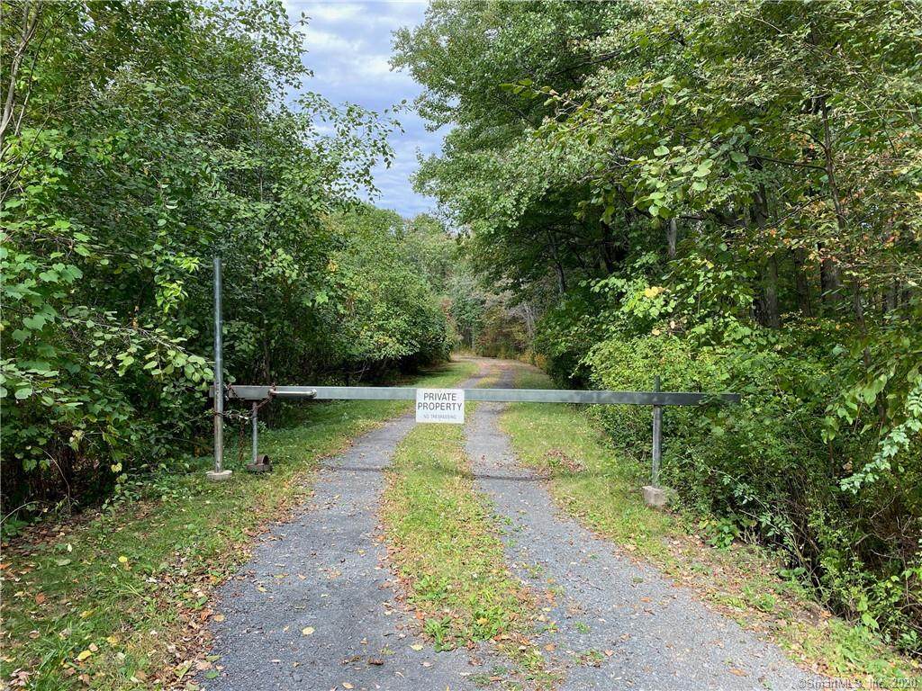 598 Strong Road - Photo 1