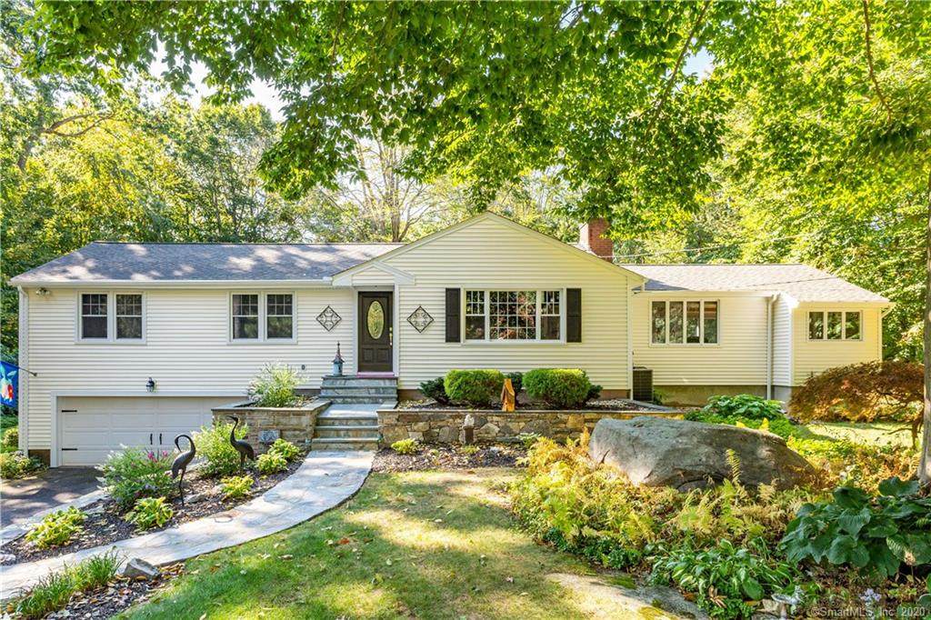 27 Karen Drive - Photo 1