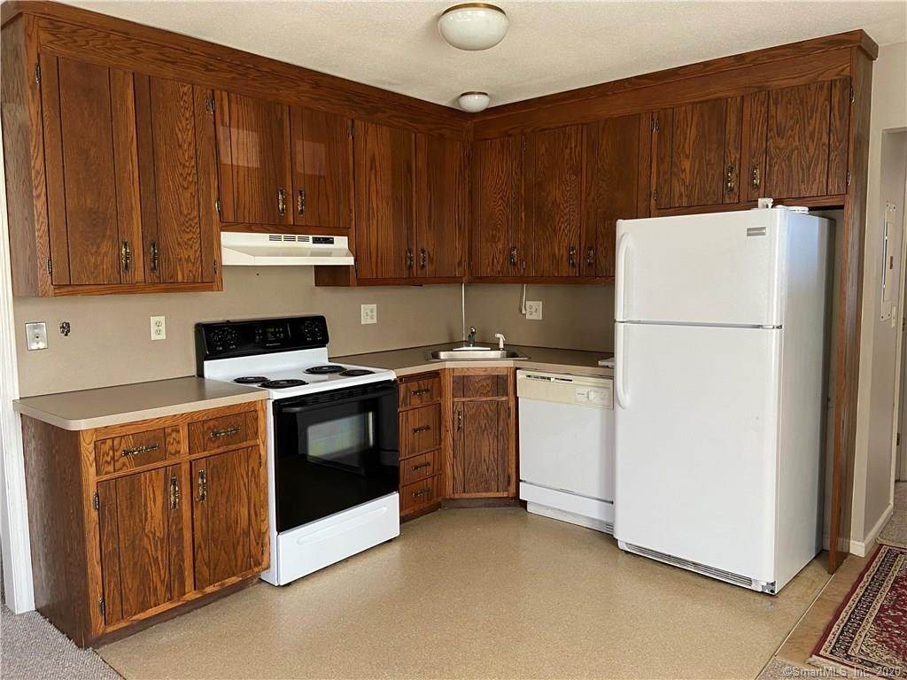 61 Capen Street - Photo 1