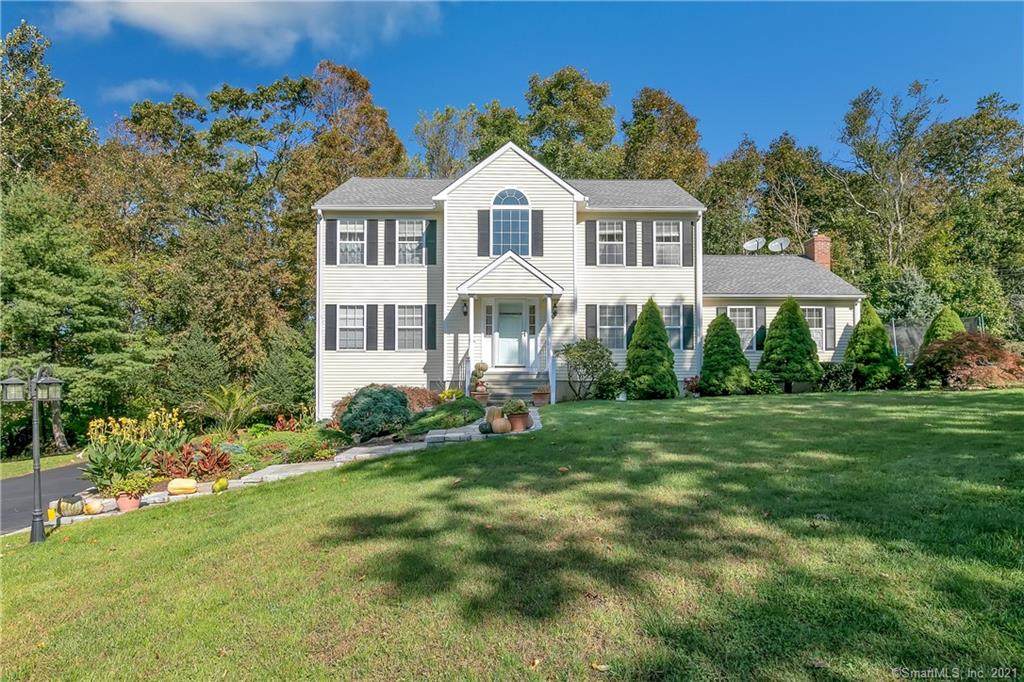 19 Molnar Drive - Photo 1