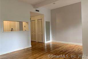 118 Washington St - Photo 1
