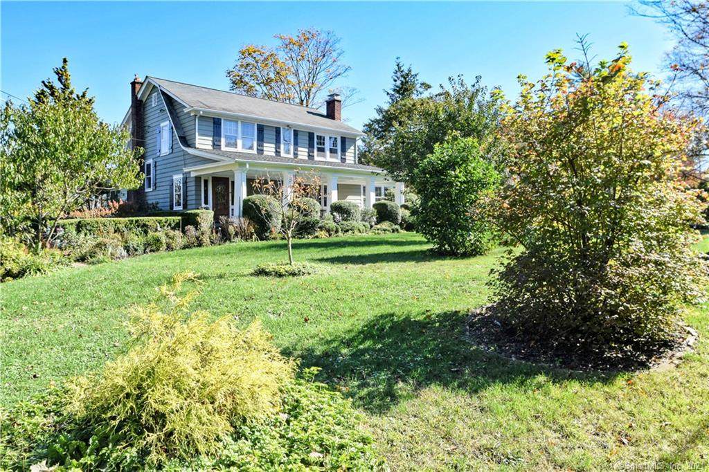 38 Black Rock Turnpike - Photo 1