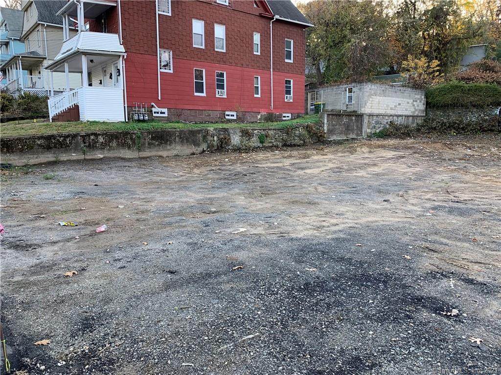 37 Colley Street - Photo 1
